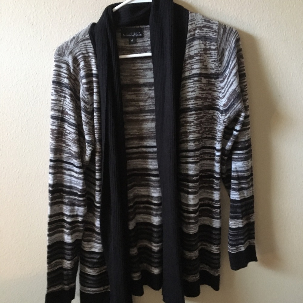 cardigan - Picture 2 of 4
